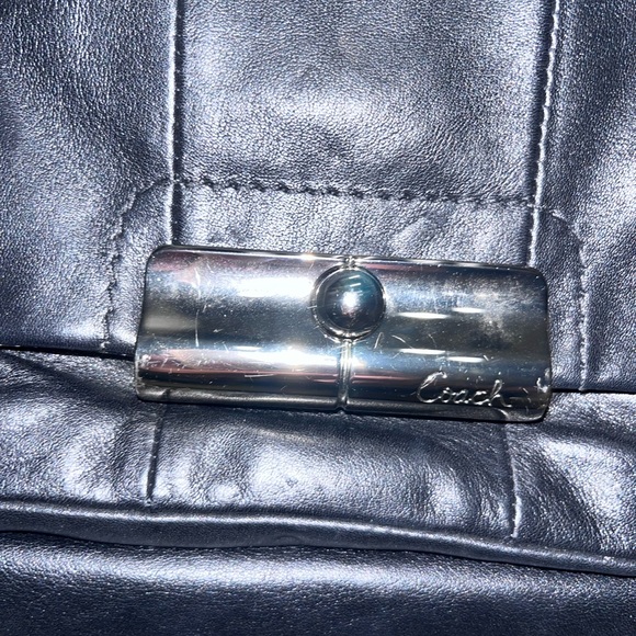 Coach Vintage Authentic Leather Purse - Picture 2 of 11